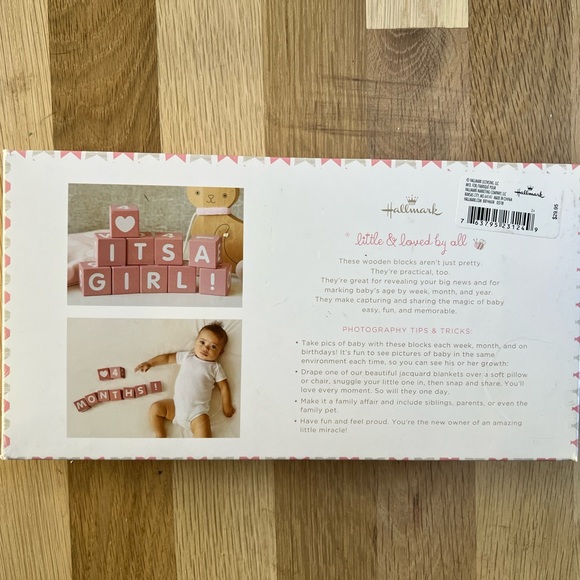 Hallmark - It's A Girl! Wooden Block Set - Picture 2 of 2